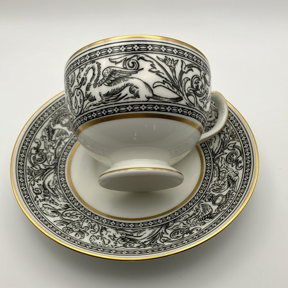 Wedgwood “Florentine” Bone China cup and saucer. - Picture 2 of 11